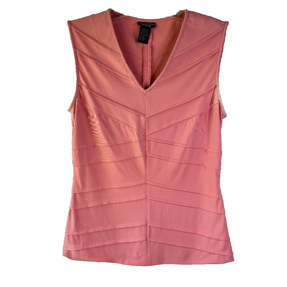 Doncaster Peach Sleeveless Top V neck no size on tag see measurements